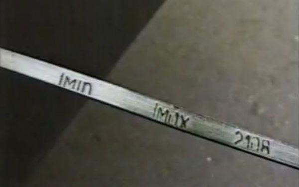 метки min и max на щупе