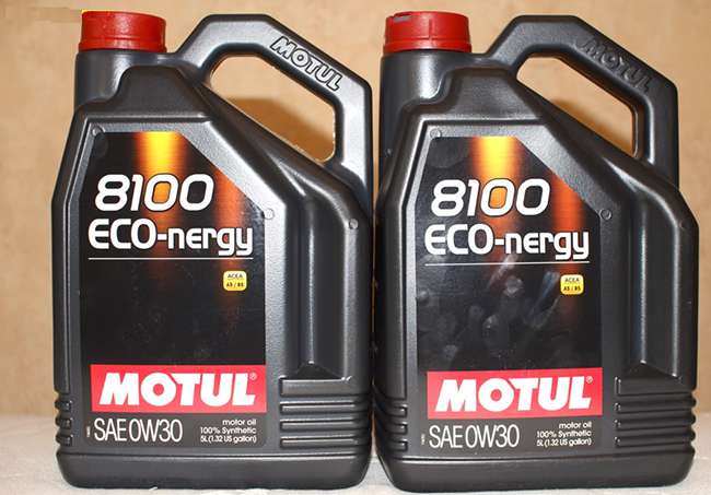 оригинальная упаковка Motul 8100 5W-30 X-clean