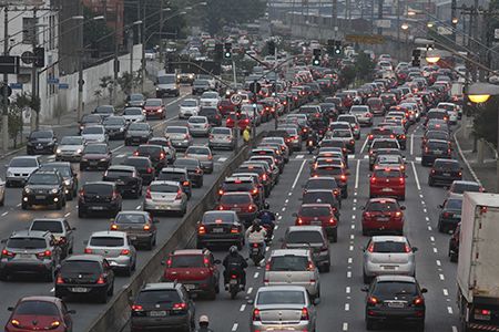 движение в городе затруднено